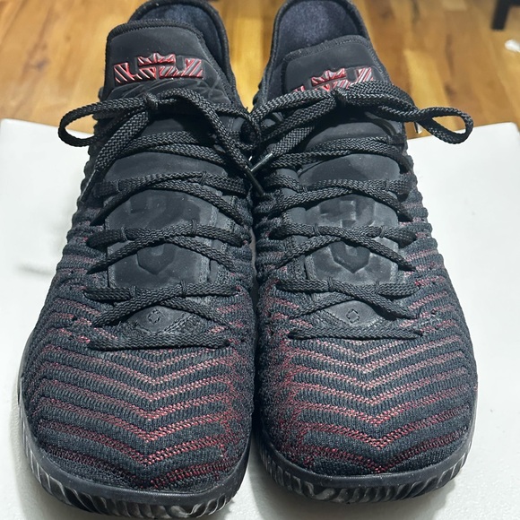 LeBron 16 ‘Fresh Bred’ - Picture 3 of 7